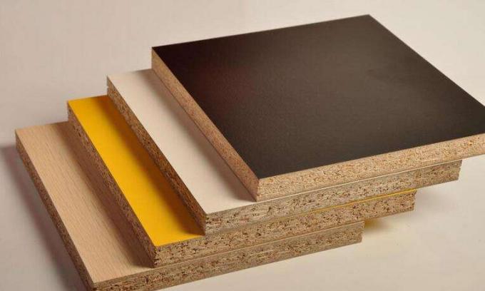 標準サイズの家具の構造1220*2440mmのためのメラミンによって薄板にされる削片板