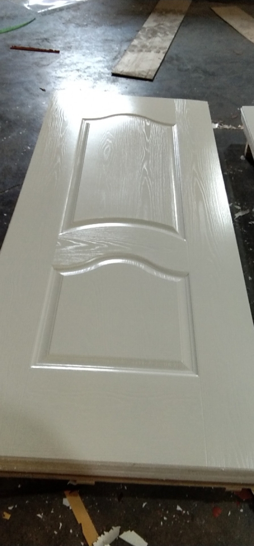 外部の家の装飾4mmの厚さのための環境に優しいMDFのドアの皮