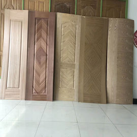 木製の穀物MDFのドアの皮、異なった設計の内部ドアの皮